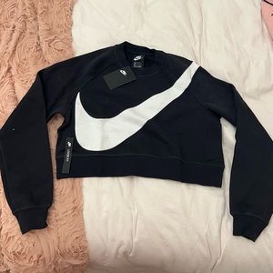Nike Crop Crewneck Swoosh Sweatshirt - Black and White Size XS